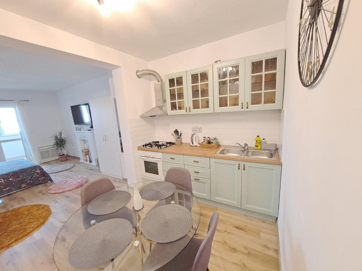 Apartman Karmen ヴォディツェ エクステリア 写真