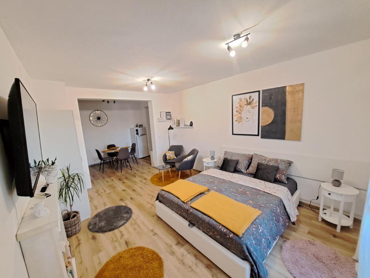 Apartman Karmen ヴォディツェ エクステリア 写真